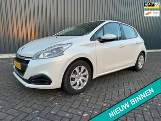 Peugeot 208 1.2 PT Active ( AIRCO + STR BEKRACHTIGING )