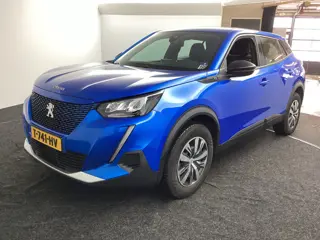 Peugeot e-2008 EV Active Pack 50 kWh | Navi | Verwamde stoelen |*