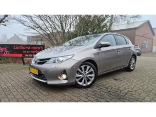 Toyota Auris 1.8 Hybrid Lease Pro PANO-NAVI-213