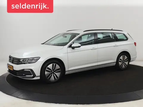 Volkswagen Passat 1.4 TSI PHEV GTE | Stoelverwarming | Virtual Cockpit | Adaptive cruise | Massage |