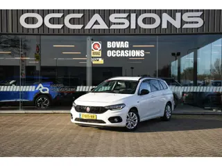 Fiat Tipo Stationwagon 1.4 T-Jet 16v Business Lusso APPLE CARPLAY/ LEDER