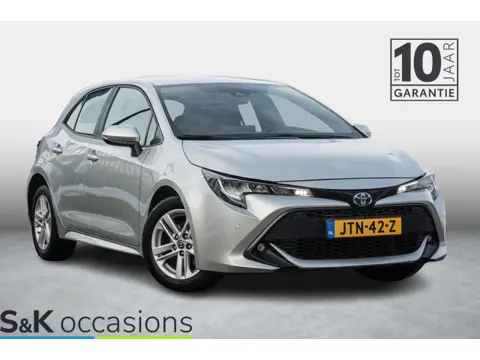 Toyota Corolla Hybrid 140 Business