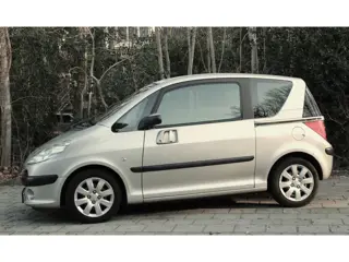 Peugeot 1007 1.4 Sesam Gentry cruise airco nette auto!