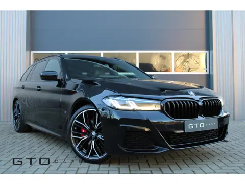 BMW 5 Serie Touring 520i M Sport | Pano | Laser | Harman Kardon | Memory