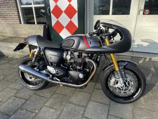 Triumph THRUXTON 1200 RS ABS + RACEKUIP (bj 2020)