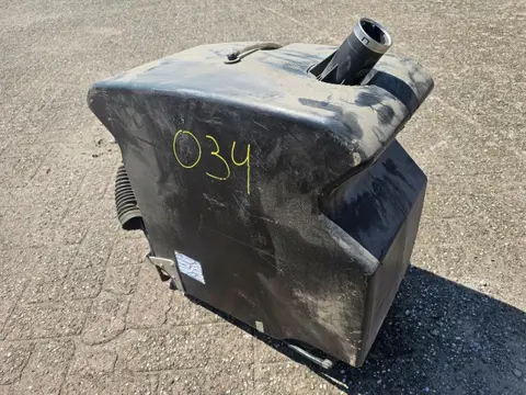 MAN Adblue tank SCR Tank MAN Truck PM2528