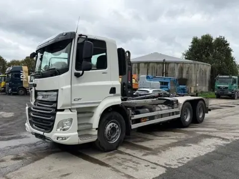DAF CF 480 HAAKARM/ROLL-OFF TIPPER DK1132