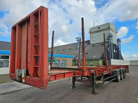 Robuste Kaiser S3803V2C Robuste Kaiser S3803V2C hout oplegger - 3 assen - SAF - Trommelremmen - Luch