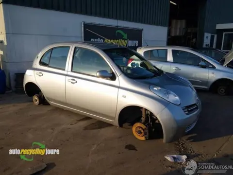 Nissan Micra (K12) onderdelen (kleur: KYO) donorauto