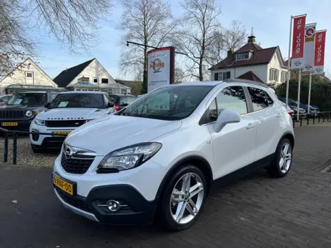 OPEL MOKKA 1.4 T COSMO 140PK / SCHUIFDAK / LEDER / TREKHAAK / STOEL+STUUR VERWARMING