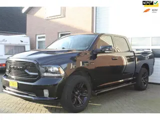 Dodge Ram 1500 5.7 V8 Quad Cab 6'4 LPG G3, 5Persoons, Schuifdak, Trekhaak, Camera, Stuur en stoel ve