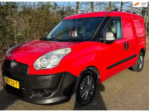 Fiat Doblò Cargo 1.6 MultiJet 2015 EURO 5 NAP AUTOMAAT CRUISE 2X SCHUIFDEUR