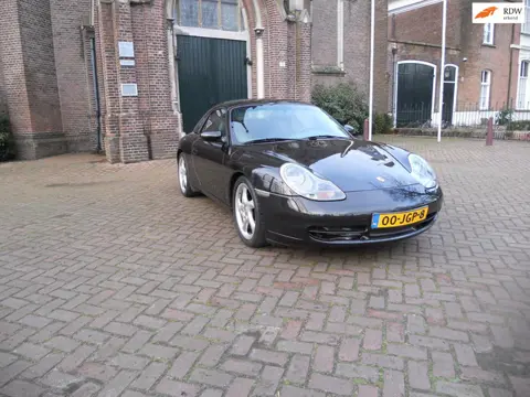 Porsche 911 Carrera Cabriolet