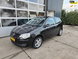 Volkswagen Polo 1.4-16V Optive