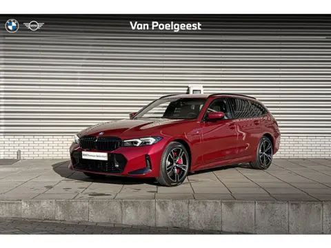 BMW 3 Serie Touring 330e / M Sportpakket Pro / HiFi / Getint glas achter