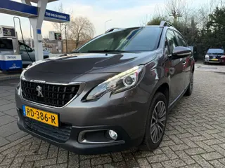 Peugeot 2008 1.2 PureTech Blue Lion / Parkeersensoren / Automaat / Airco / Bluetooth