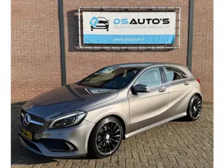 Mercedes-Benz A-klasse 180 Ambition AMG Carplay