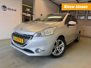 PEUGEOT 208 1.4 VTi Griffe CLIMA NAVI LEER PDC LMV NAP APK NETTE AUTO 