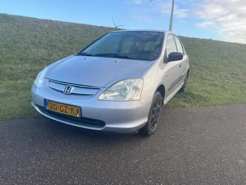 Honda Civic 1.4i S