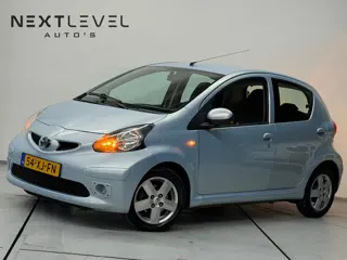 Toyota Aygo 1.0-12V Sport Automaat Airco LMV