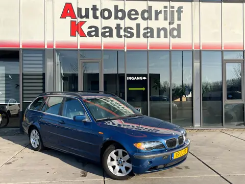 BMW 3-serie Touring 320i Executive - Leer - Automaat -