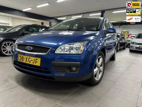 Ford Focus Wagon 1.6-16V Futura airco elektrische pakket cruise controle lm-velgen trekhaak apk 31-0