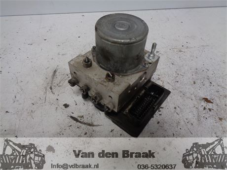 Opel Corsa 1.4 16V (A14XER) 2009-2015 ABS Pomp