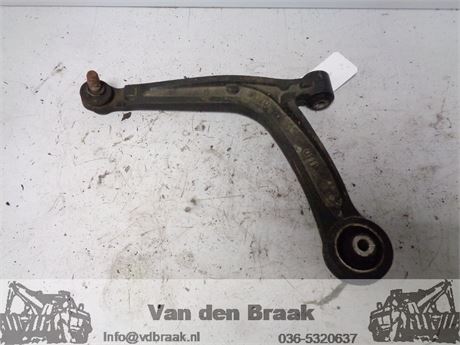 Fiat 500 2007-2016 Draagarm links voor
