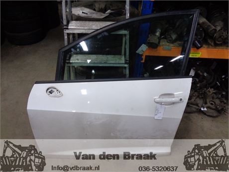 Seat Ibiza St 2010-2015 Portier linksvoor