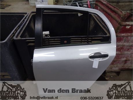 Toyota Yaris 2005-2011 Deur links achterzijde