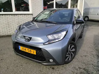 Toyota Aygo X 1.0 VVT-i MT Pulse two tone (bj 2025)
