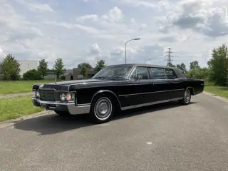 Lincoln Continental Lehmann-Peterson Executive Limousine 1969 (1 of 89) UNIVERSAL STUDIOS | AIRCO | 