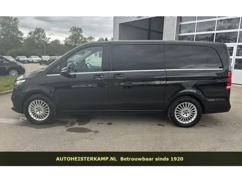 Mercedes-Benz EQV 300 L2 Avantgarde 90 kWh 8-Zitter 47.900 EX BTW Airmatic Leder LED Burmester 360 C