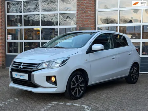 Mitsubishi Space Star 1.2 Instyle, parelmoer, camera, Airco, cruise, stoelverw, 15 inch all season