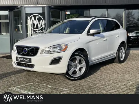 Volvo XC60 3.0 T6 AWD R-Design Pano | ACC | Navi | P-Camera