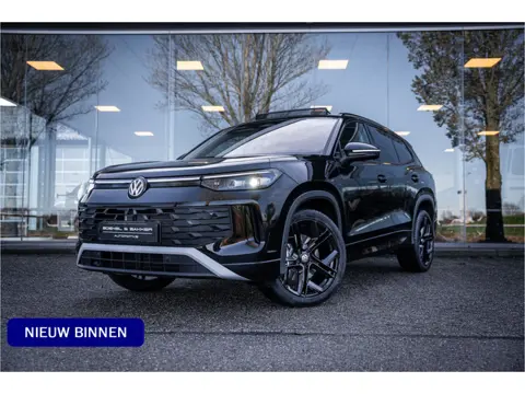 Volkswagen Tayron 1.5 eTSI Life Edition 7p. ** 20inch ** Panodak ** Trekhaak 5 jaar Fabrieksgarantie