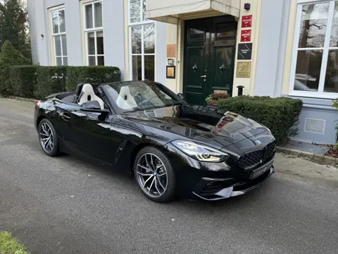 BMW Z4 Roadster sDrive20i, Sport line, H/K (bj 2022)