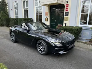 BMW Z4 Roadster sDrive20i, Sport line, H/K (bj 2022)