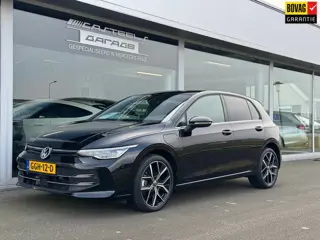 Volkswagen GOLF 1.5 eHybrid 50 Edition automaat , Elektrische voorstoelen, achteruitrijcamera,Apple-