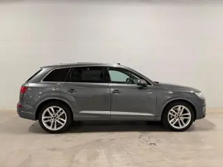 Audi Q7 3.0 TDI e-tron quattro S-line Pano Leer Navi 360