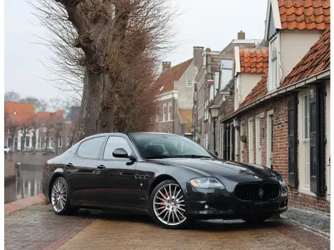 Maserati Quattroporte 4.7 Sport GTS | Grigio Granito - Historie