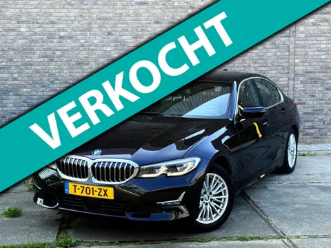 BMW 3-serie 320i High Executive Adaptive Cruise Trekhaak Carplay