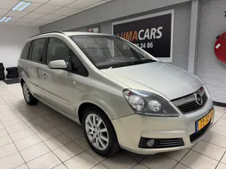 Opel Zafira 2.2 Temptation