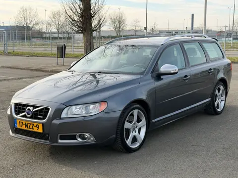 Volvo V70 2.0T AUT R-Edition - Leder - Xenon