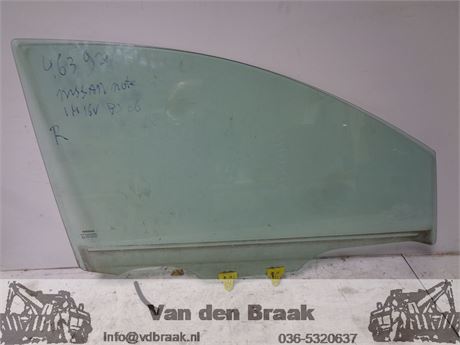 Nissan Note 2006-2013 Portierraam rechts voor