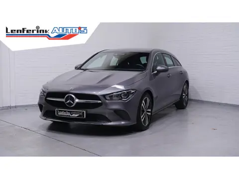 Mercedes-Benz CLA-klasse Shooting Brake 180 Business Solution Luxury 1e Eig. NAP Camera Leder Comfor