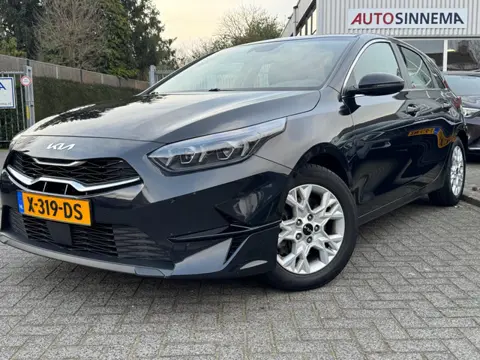 Kia Ceed 1.0 T-GDi DynamicLine | All Season | Apple Carplay | Climate | Cruise |