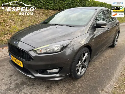 Ford Focus 1.5 ST-Line, 114.212 km NAP, Adaptive Cruise, Apple carplay, Led v+a, Isofix, Clima, Navi