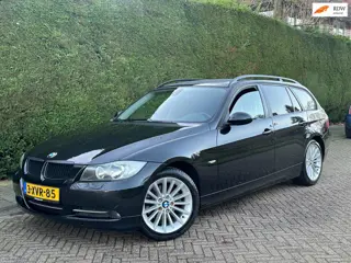 BMW 3-serie Touring 320i /AUTOMAAT/CRUISE/PDC/LEER/RIJDTGOED/