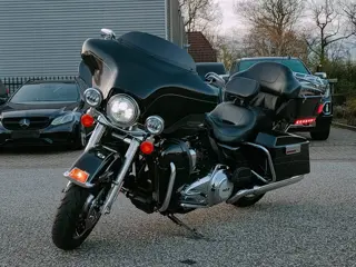 HARLEY DAVIDSON FLHTK Electra Glide Ultra Limited